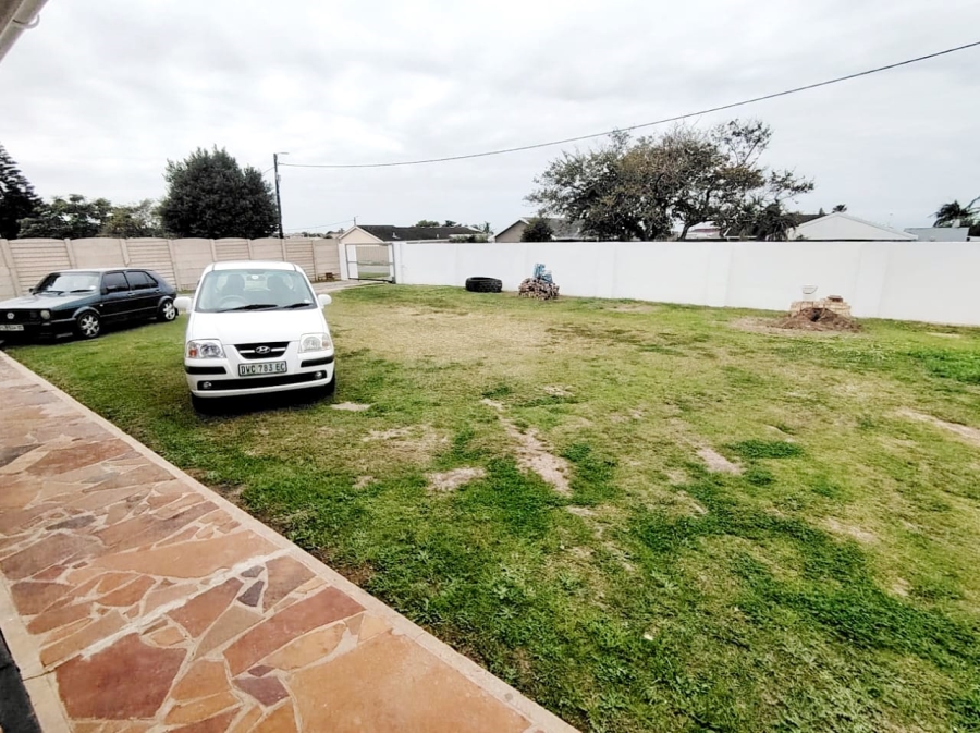 5 Bedroom Property for Sale in Amalinda Eastern Cape